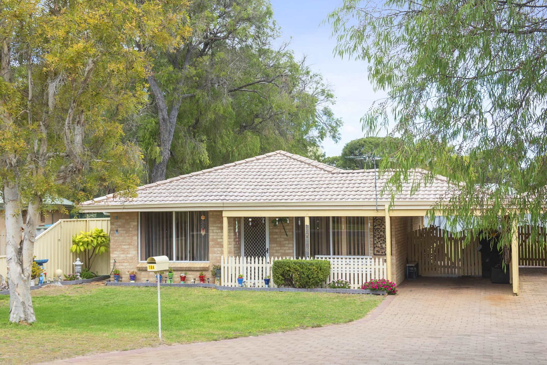 1 18 Orchid Court Geographe Wa 6280 For Sale Offers Above 330 000