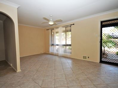 4 Trafalgar Rise, Australind WA 6233