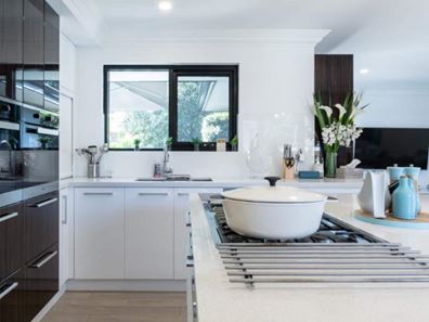 3B Howes Crescent, Dianella WA 6059