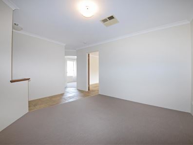 63 Renshaw Boulevard, Clarkson WA 6030