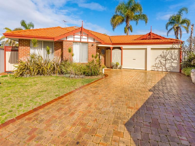 12 Oceanic Court, Port Kennedy WA 6172