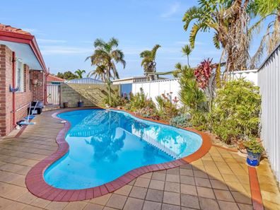 12 Oceanic Court, Port Kennedy WA 6172