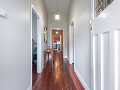 208 Berwick Street, Victoria Park WA 6100