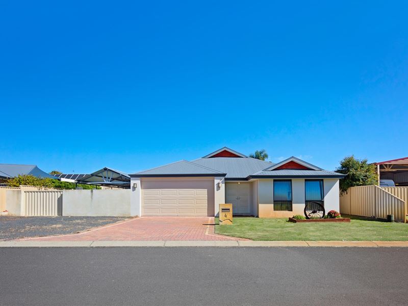 4 Mackenzie Place, Australind