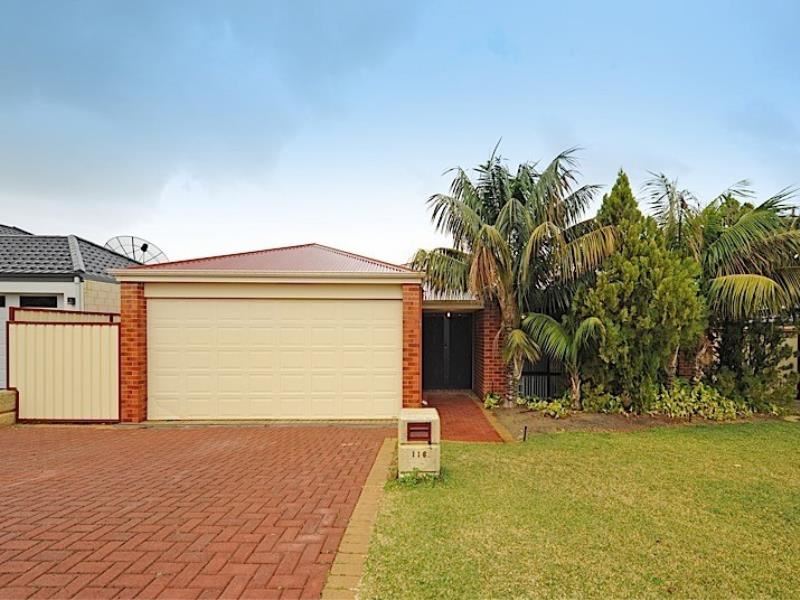 116 East Road, Pearsall