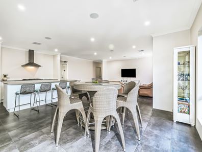 16 Brundall Street, Aveley WA 6069