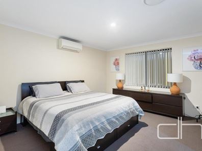 16 Overdene Pass, Banksia Grove WA 6031