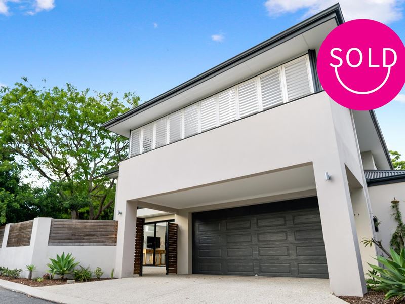 244A Woodside Street, Doubleview WA 6018