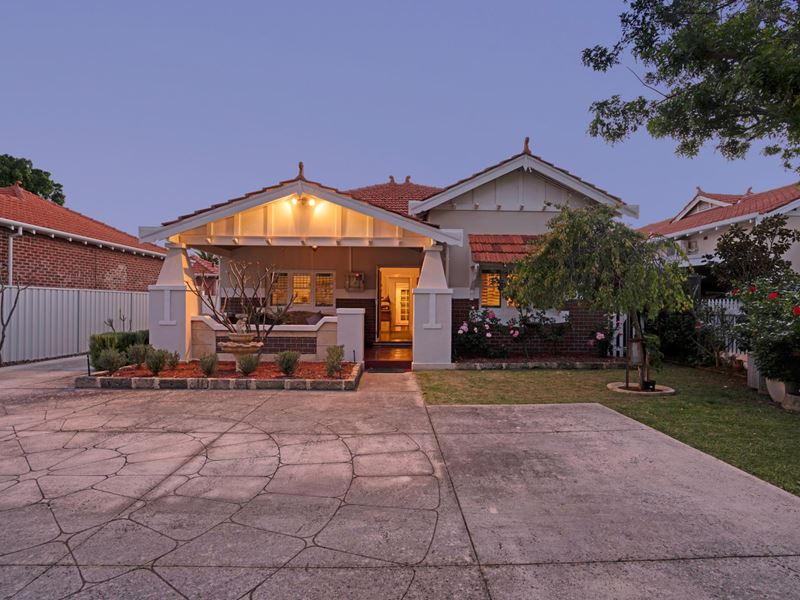 74 Dundas Road, Inglewood