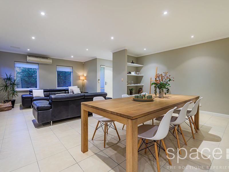 1/165 Whatley Crescent, Bayswater