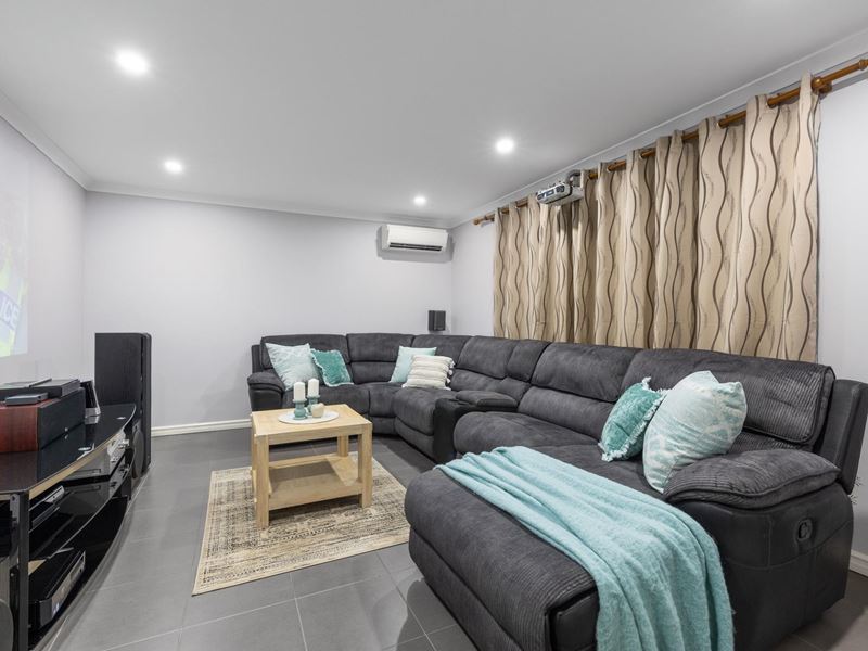 36 Pleasant Avenue, Piara Waters WA 6112