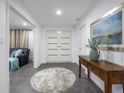 36 Pleasant Avenue, Piara Waters WA 6112