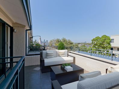 2/5 Rose Avenue, South Perth WA 6151