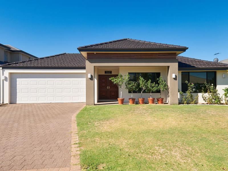 30 Karinga Way, Harrisdale WA 6112