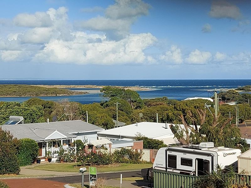 8 Parry Court, Augusta