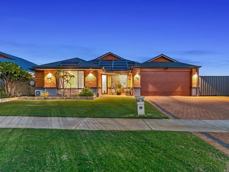 43 Corinda Way, Ridgewood