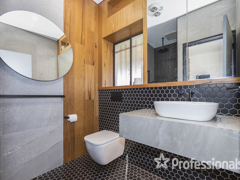 172 Widgee Road, Noranda