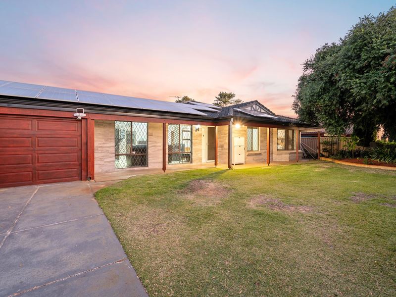 4 Marsengo Road, Bateman
