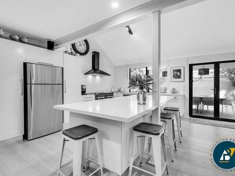 17 Beach Road, Dunsborough