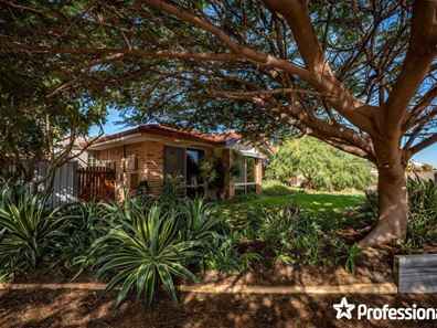 14 Reg Percy Street, Mount Tarcoola WA 6530