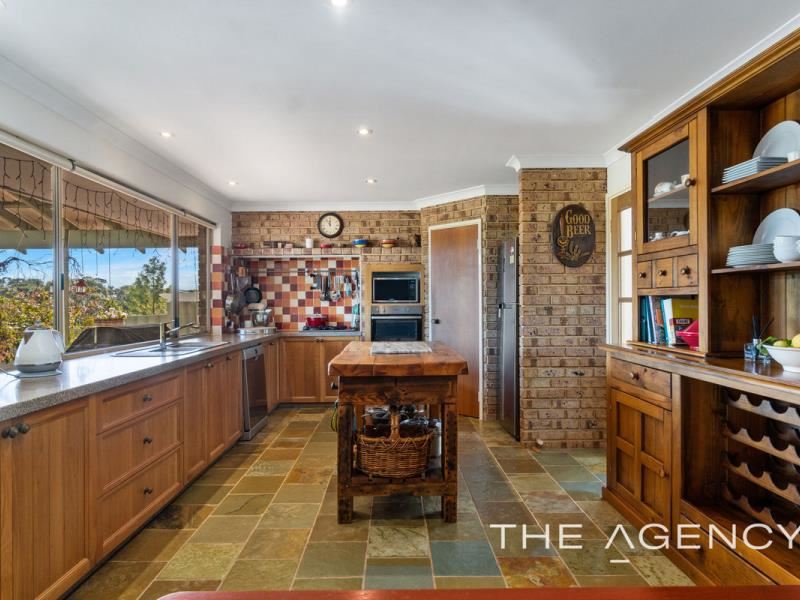 49 Springvale Drive, Warwick