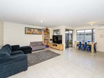 23 Farnham Pass, Alkimos WA 6038