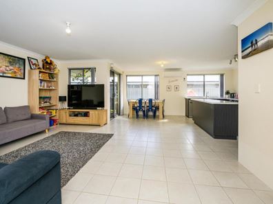 23 Farnham Pass, Alkimos WA 6038