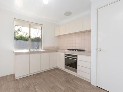 2/41 Adamson Road, Brentwood WA 6153