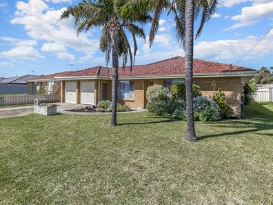 31 Hawker Street, Safety Bay WA 6169