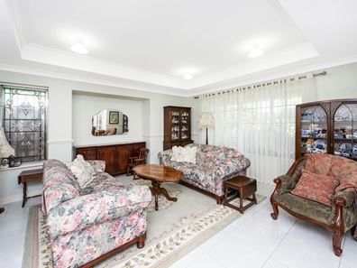 7 Renmark Court, Baldivis WA 6171
