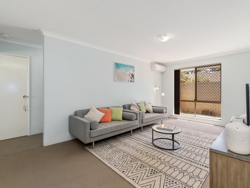 14/15 Honeysuckle Close, Ballajura
