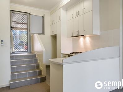 5/31 Malata Crescent, Success WA 6164