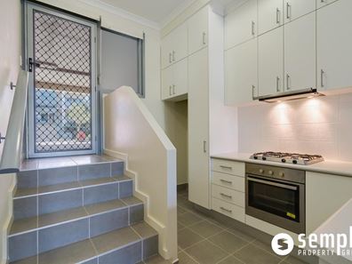 5/31 Malata Crescent, Success WA 6164