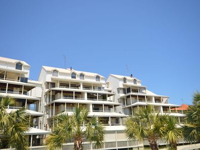 15/132 Mandurah Terrace, Mandurah WA 6210