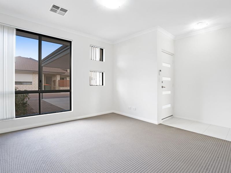 3/9 Barfield Road, Hammond Park