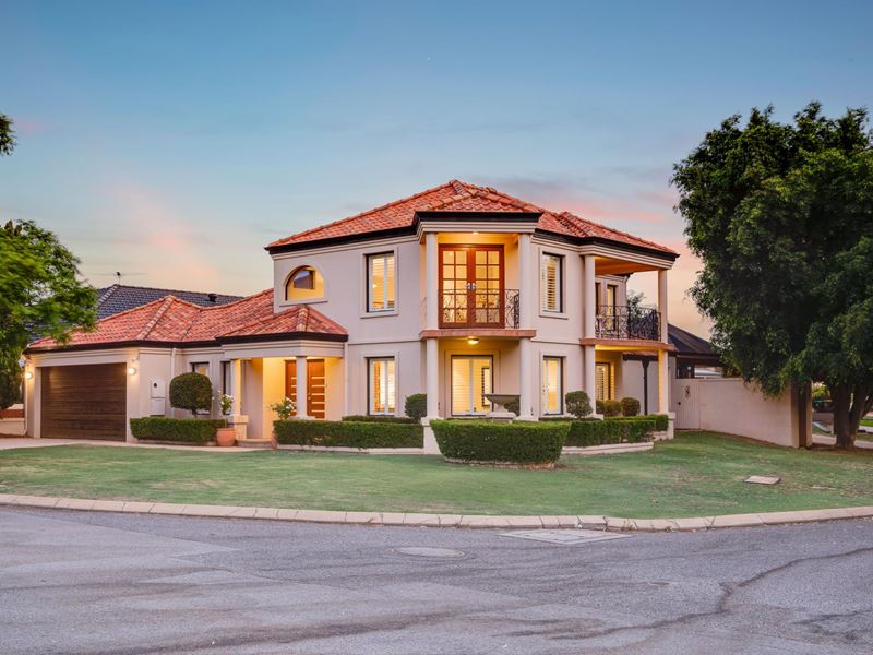 2 Warrener Gardens, Gwelup