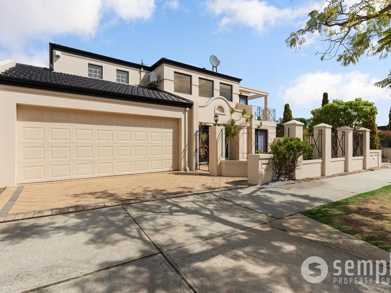 1/27 Fletcher Street, Applecross