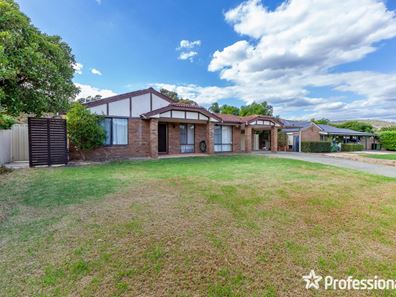 38 Buckingham Road, Kelmscott WA 6111