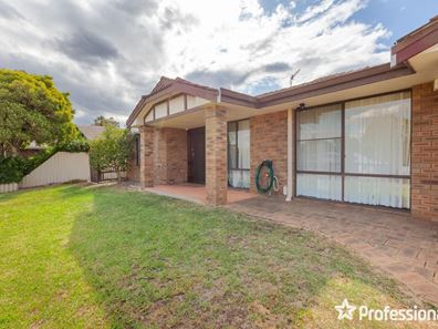 38 Buckingham Road, Kelmscott WA 6111