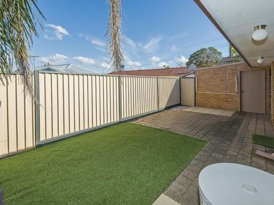 2/64 Sunbury Road, Victoria Park WA 6100