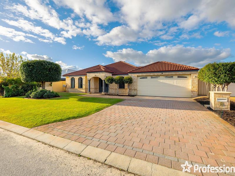 8 Gundaring Turn, Canning Vale