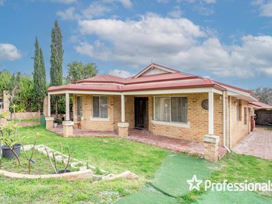 35 Victoria Street, St James WA 6102