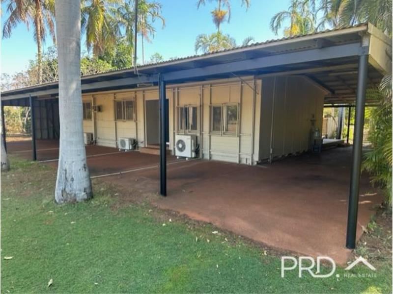 77 Chi Street, Roebuck