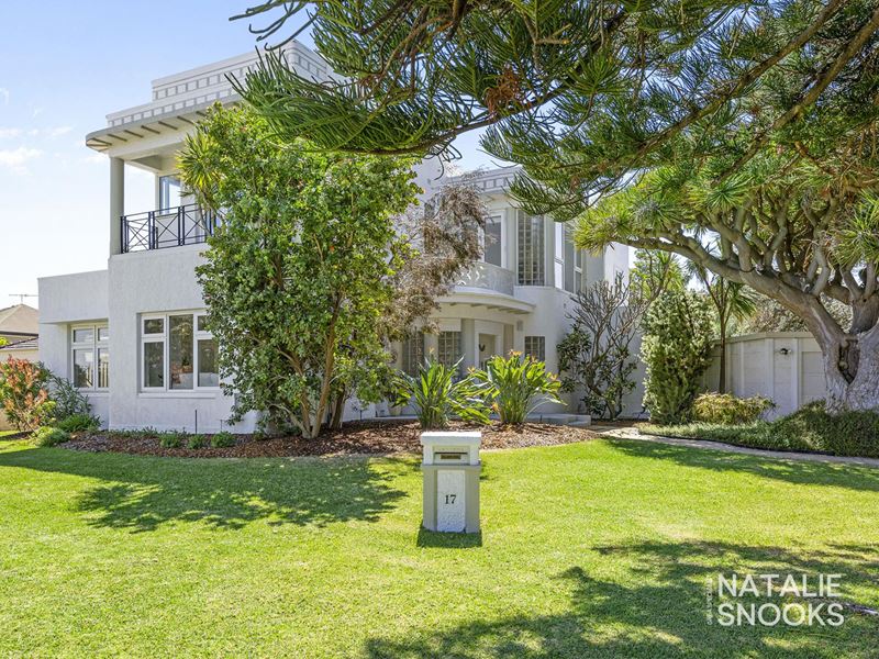 17 Hovea Crescent, City Beach