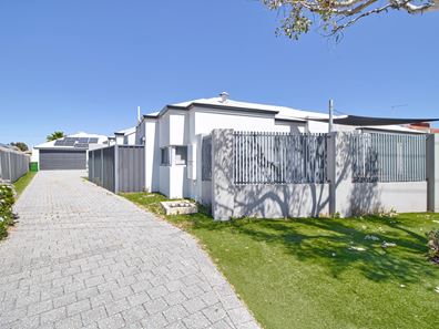 10C Kenton Way, Rockingham WA 6168