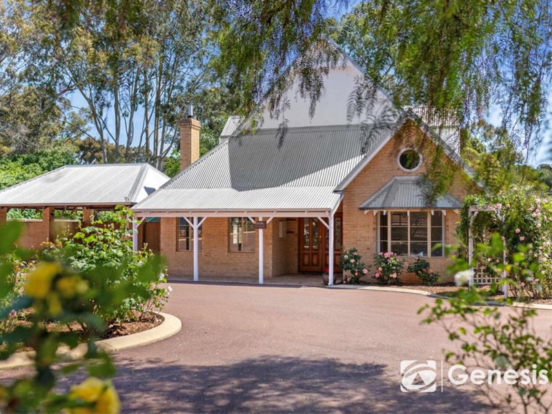 210 Glen Forrest Drive, Glen Forrest