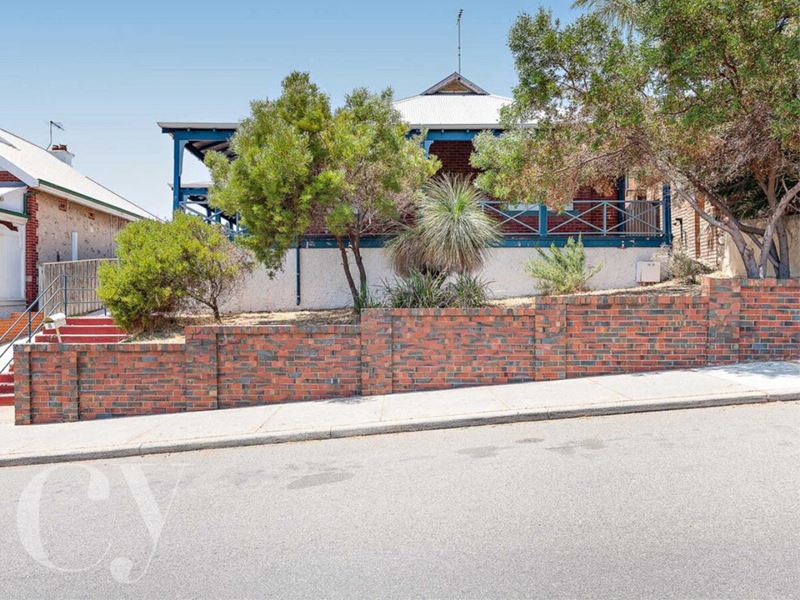 8 Stirling Street, Fremantle