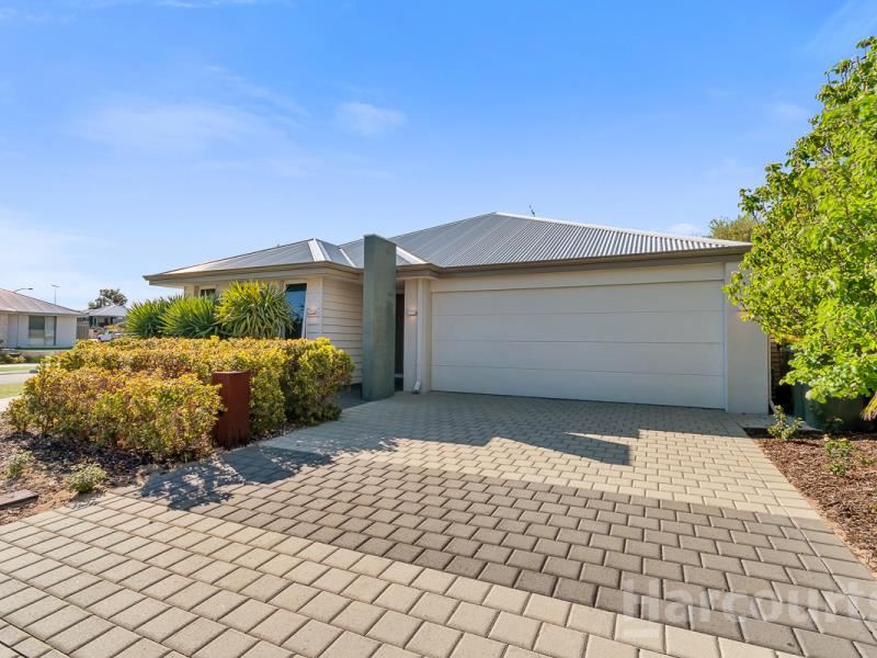1 Charleston Road, Eglinton