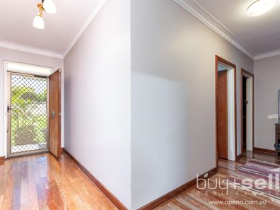 9 WYCHCROSS STREET , Westminster WA 6061