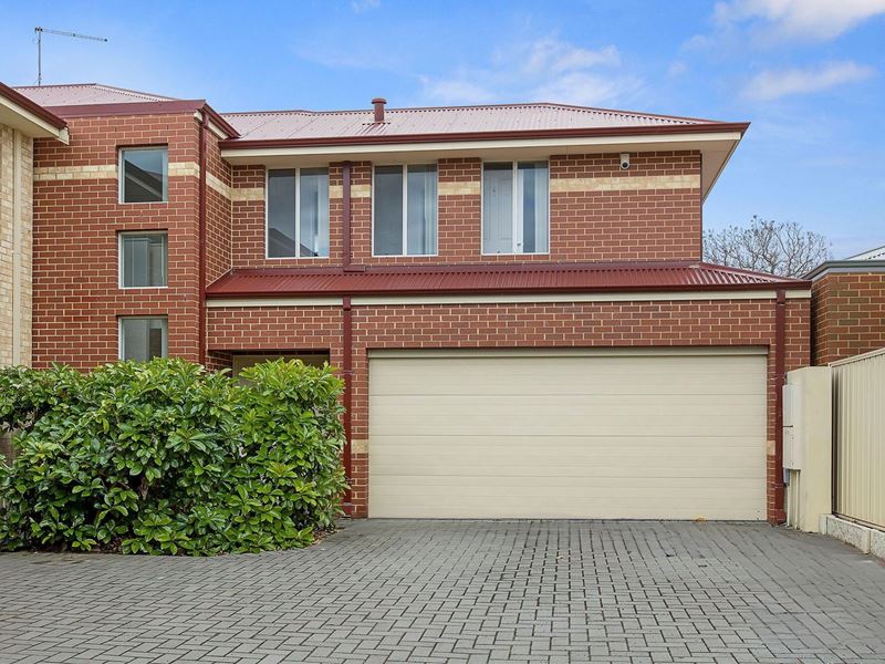 4/135 Fitzroy Road, Rivervale